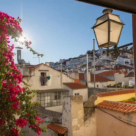 Alfama, The Heart Of Fado - Minutes From Tram 28 * Lisboa