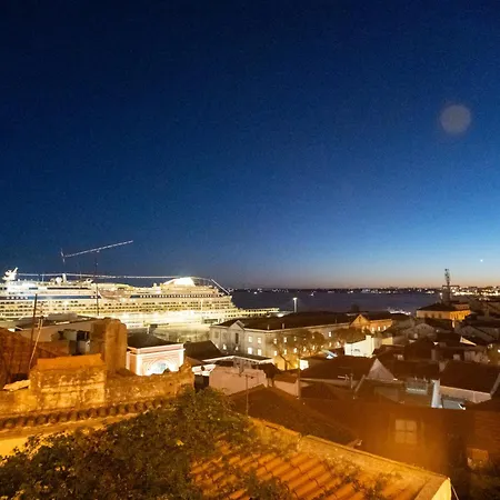 Appartement Alfama, The Heart Of Fado - Minutes From Tram 28 *